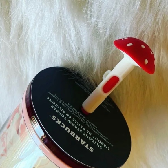 Starbucks Venti 2022 Enchanted Forest Tumbler With Silicon Mushroom Straw Top - Picture 3 of 5